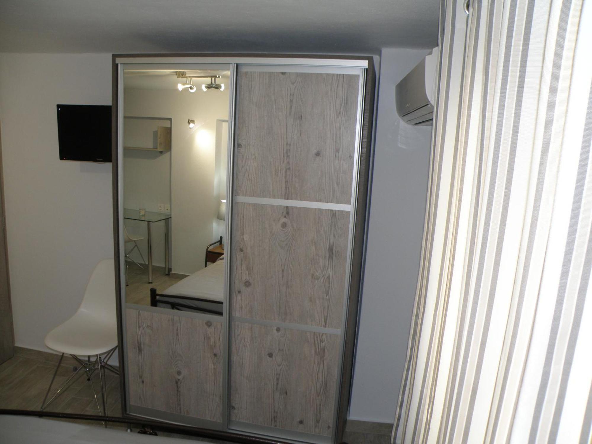 Aparthotel Talos And
