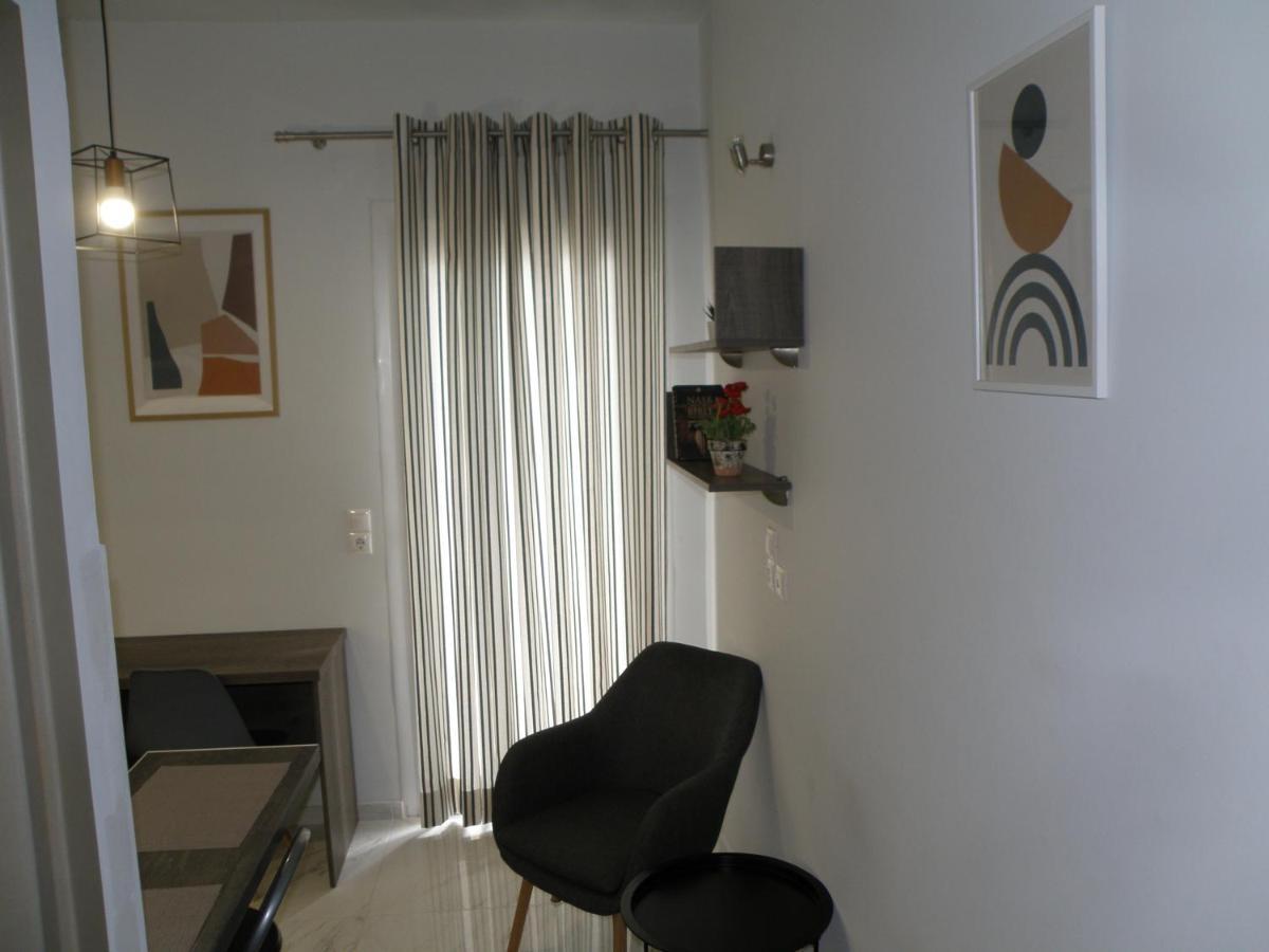 Talos And Aparthotel